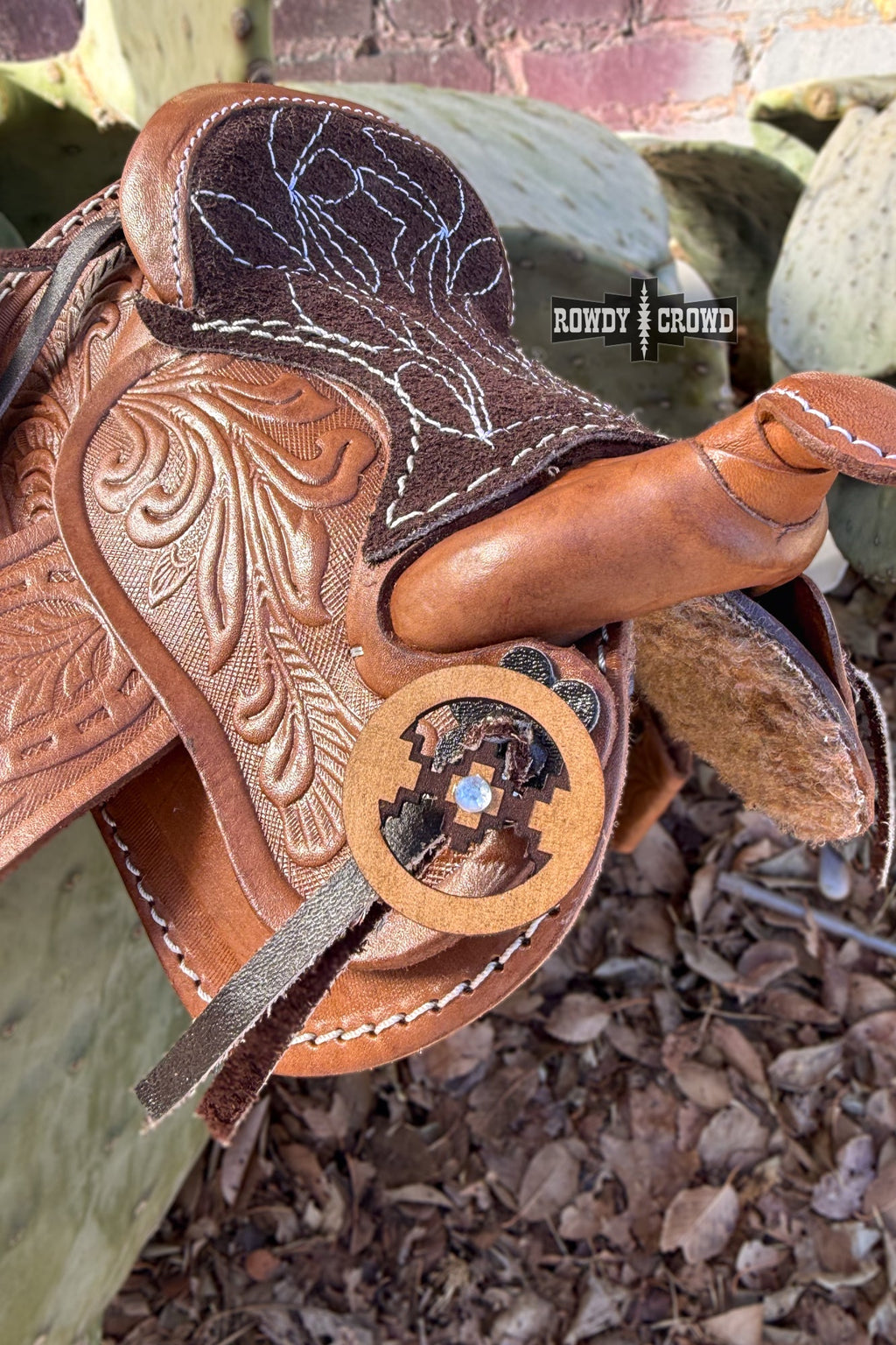 Thatcher Scarf Slide